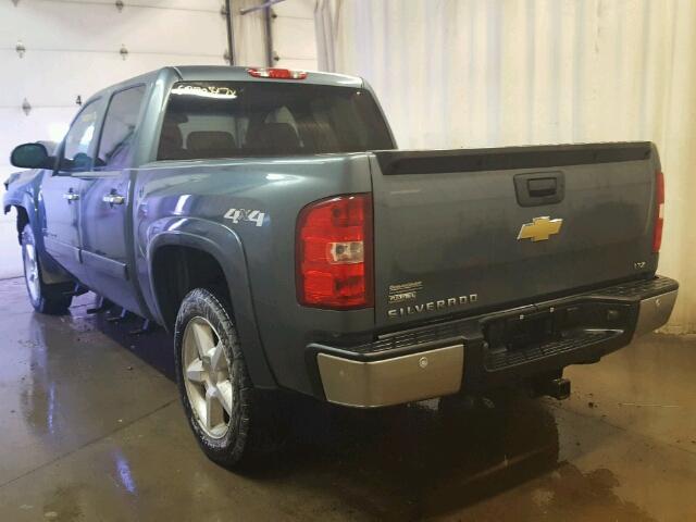 2GCEK133081290560 - 2008 CHEVROLET SILVERADO BLUE photo 3