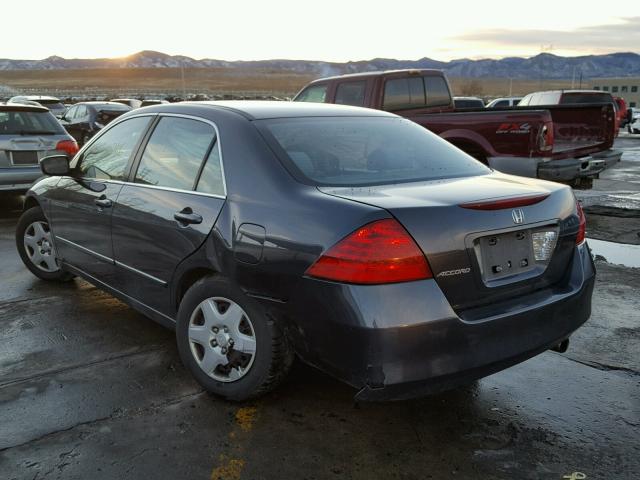 1HGCM564X7A099974 - 2007 HONDA ACCORD LX GRAY photo 3