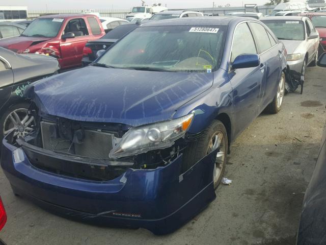 4T1BK3EK6BU613195 - 2011 TOYOTA CAMRY SE BLUE photo 2