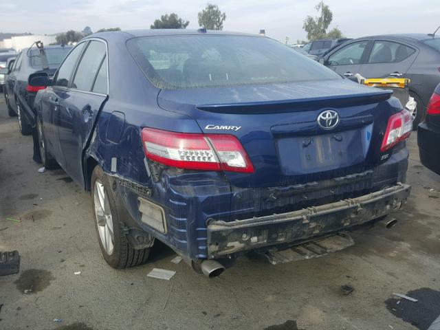 4T1BK3EK6BU613195 - 2011 TOYOTA CAMRY SE BLUE photo 3