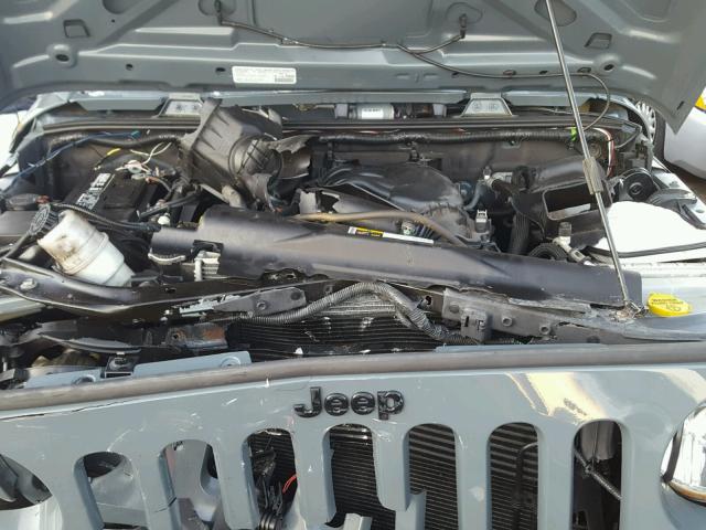 1C4AJWAG0EL160157 - 2014 JEEP WRANGLER S GRAY photo 7