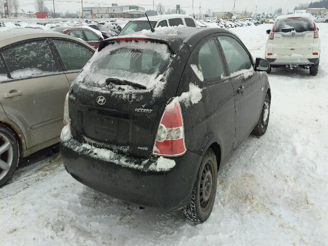 KMHCN35C69U112662 - 2009 HYUNDAI ACCENT SE BLACK photo 4