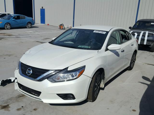 1N4AL3AP1HC285834 - 2017 NISSAN ALTIMA 2.5 WHITE photo 2