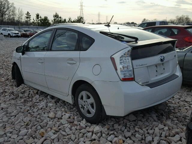 JTDKN3DU3B0295235 - 2011 TOYOTA PRIUS WHITE photo 3