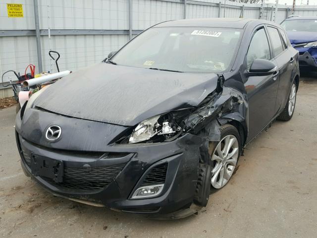 JM1BL1H69A1184591 - 2010 MAZDA 3 S BLACK photo 2