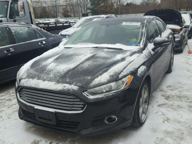 3FA6P0H74FR107977 - 2015 FORD FUSION SE BLACK photo 2