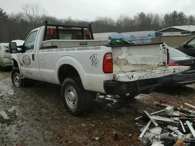 1FTRF3BT1BEC83805 - 2011 FORD F350 SUPER WHITE photo 3