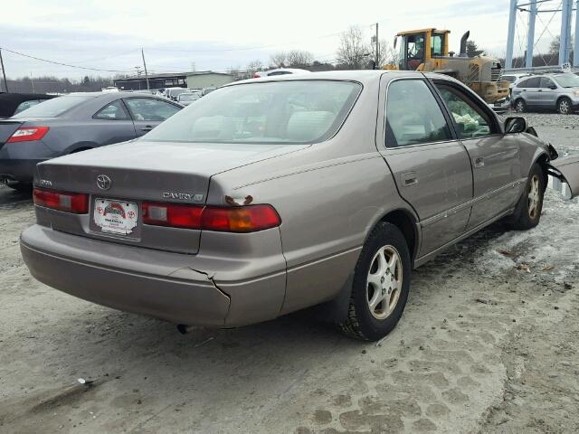 4T1BG22K3XU870760 - 1999 TOYOTA CAMRY CE TAN photo 4