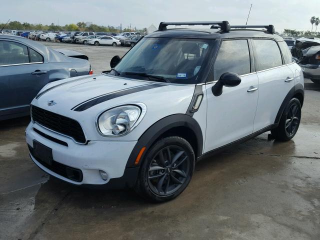 WMWZC3C53DWP22103 - 2013 MINI COOPER S C WHITE photo 2