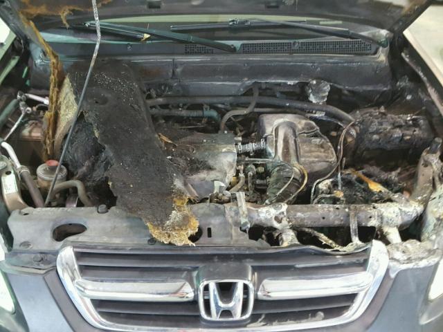 JHLRD78422C067554 - 2002 HONDA CR-V LX BROWN photo 7