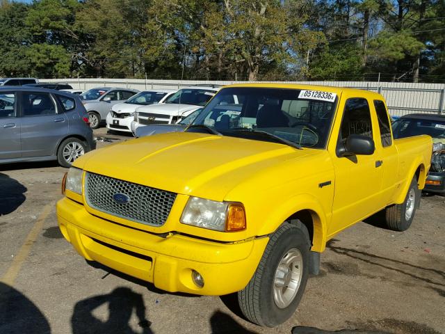 1FTYR44U62PA65698 - 2002 FORD RANGER SUP YELLOW photo 2