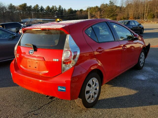 JTDKDTB31D1556839 - 2013 TOYOTA PRIUS C RED photo 4