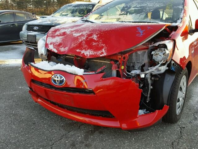 JTDKDTB31D1556839 - 2013 TOYOTA PRIUS C RED photo 9