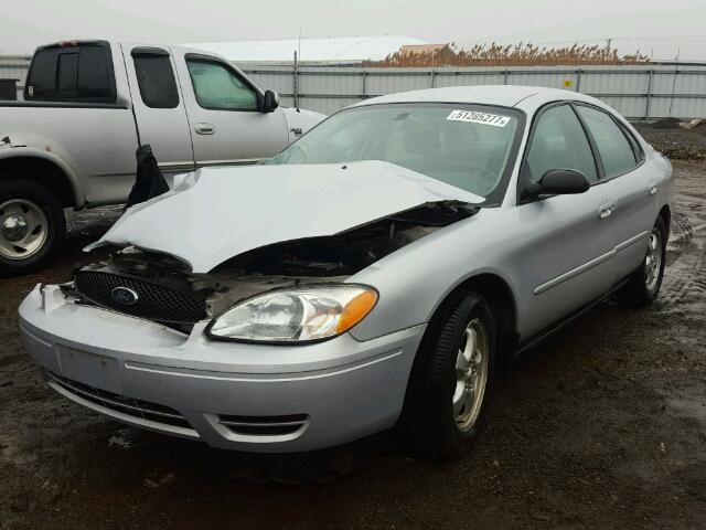 1FAHP53255A182178 - 2005 FORD TAURUS SE SILVER photo 2