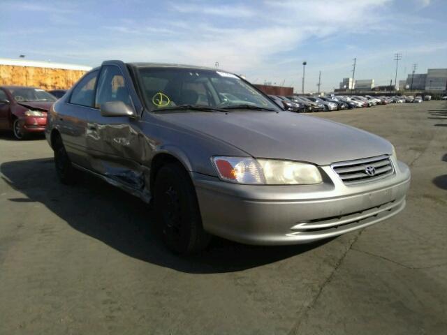 JT2BF22KX10312421 - 2001 TOYOTA CAMRY CE GRAY photo 1