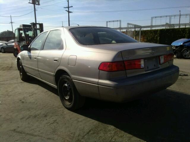 JT2BF22KX10312421 - 2001 TOYOTA CAMRY CE GRAY photo 3