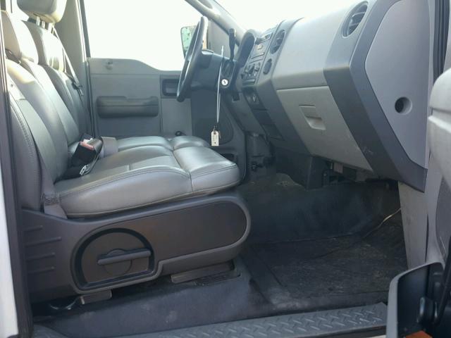 1FTRF12W34NC07763 - 2004 FORD F150 WHITE photo 5