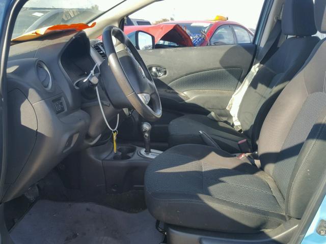 3N1CE2CP0FL409259 - 2015 NISSAN VERSA NOTE BLUE photo 5