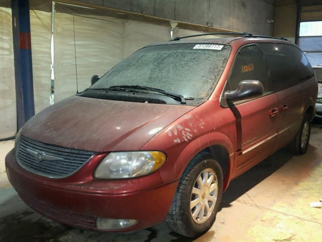 2C4GP54L11R221352 - 2001 CHRYSLER TOWN & COU RED photo 2