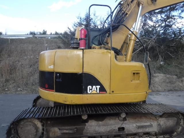 CAT0314CHPCA00425 - 2004 CATERPILLAR 314C YELLOW photo 2