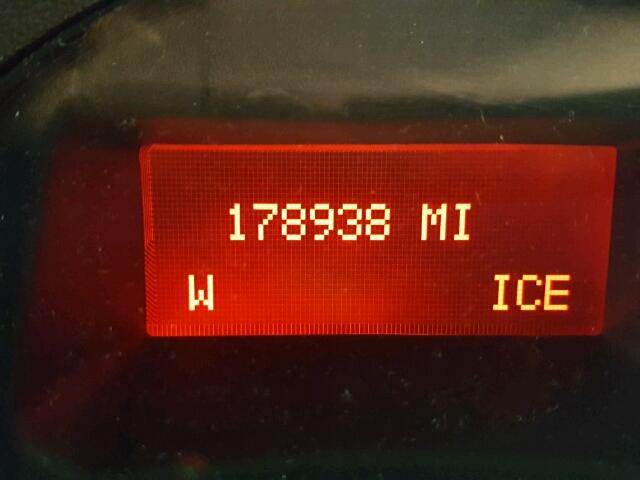 2G2WP552081107258 - 2008 PONTIAC GRAND PRIX RED photo 8