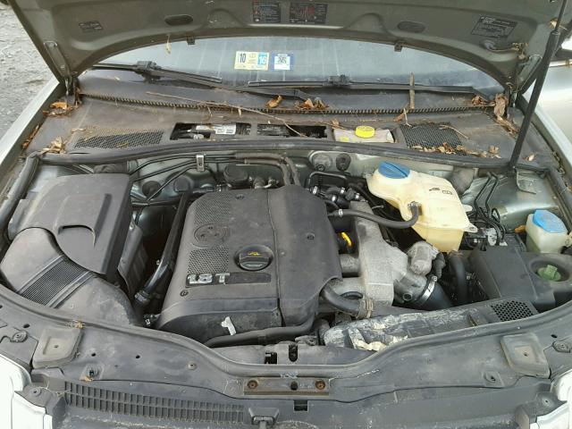 WVWCD63B35E148011 - 2005 VOLKSWAGEN PASSAT GLS GREEN photo 7