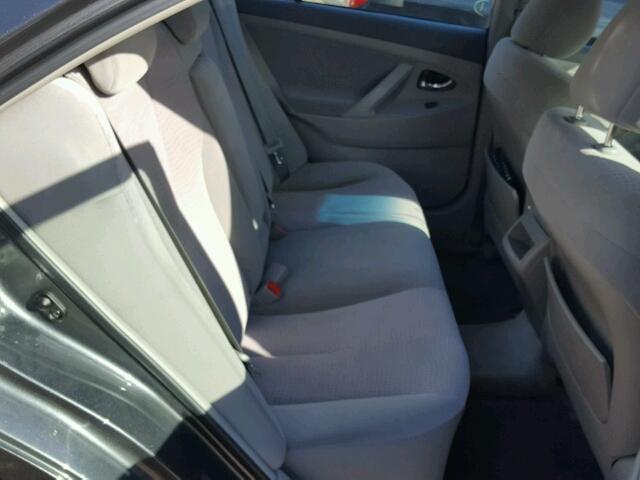 4T1BF3EK6BU178117 - 2011 TOYOTA CAMRY BASE CHARCOAL photo 6