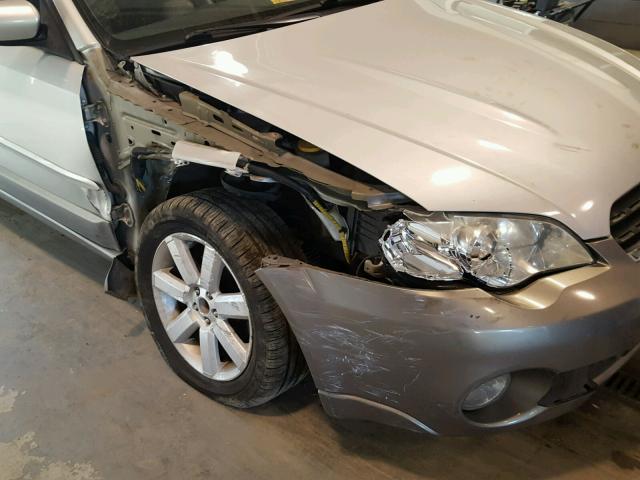 4S4BP62C267307020 - 2006 SUBARU LEGACY OUT SILVER photo 9