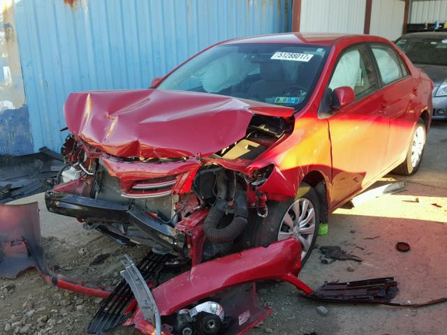 2T1BU4EE7DC027684 - 2013 TOYOTA COROLLA BA RED photo 2