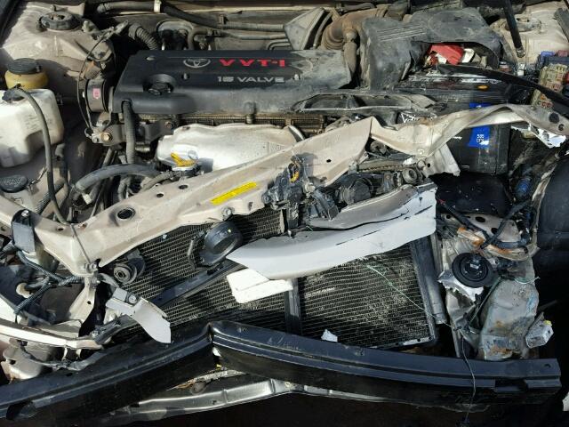 4T1BE32K72U082715 - 2002 TOYOTA CAMRY LE GOLD photo 7