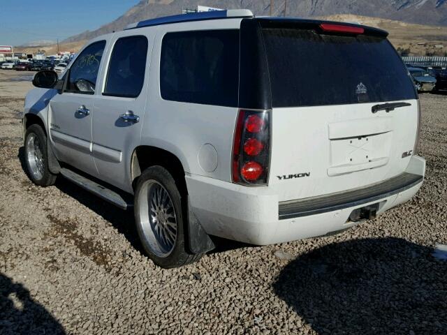 1GKFK63867J333014 - 2007 GMC YUKON DENA WHITE photo 3