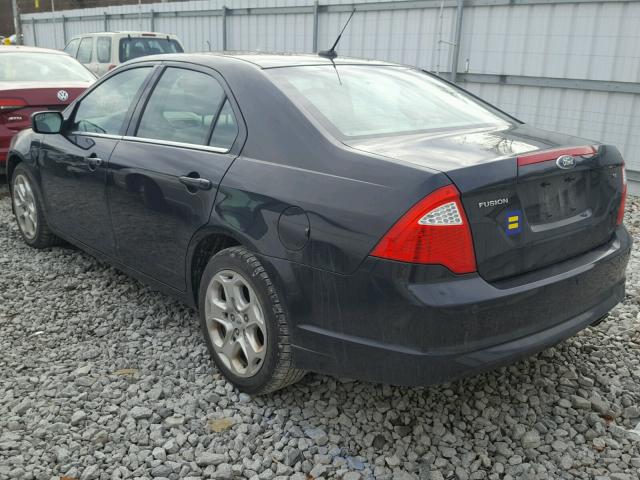 3FAHP0HA4BR132912 - 2011 FORD FUSION SE BLACK photo 3