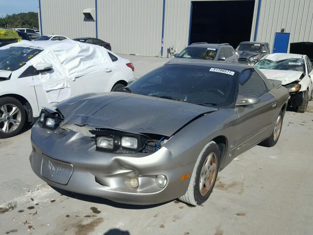 2G2FS22K8Y2109772 - 2000 PONTIAC FIREBIRD BEIGE photo 2