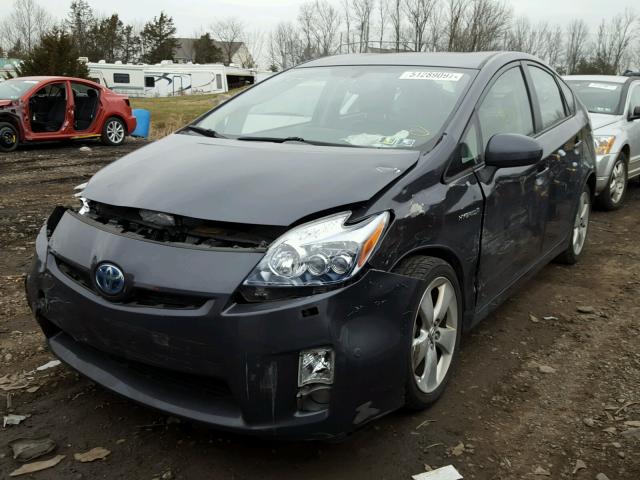 JTDKN3DUXA1122496 - 2010 TOYOTA PRIUS GRAY photo 2