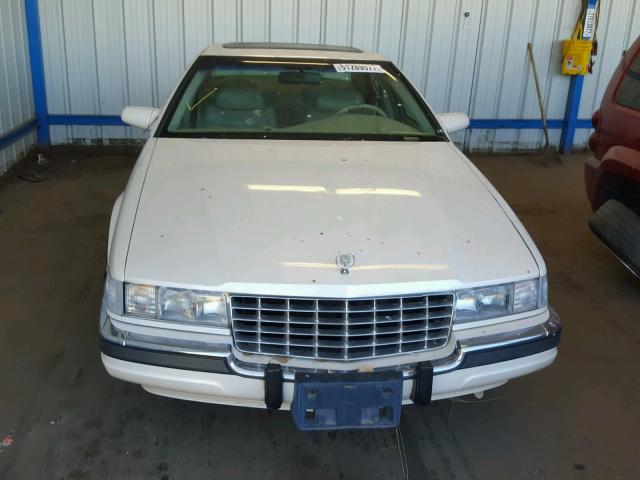 1G6KS52Y5RU808484 - 1994 CADILLAC SEVILLE SL WHITE photo 9