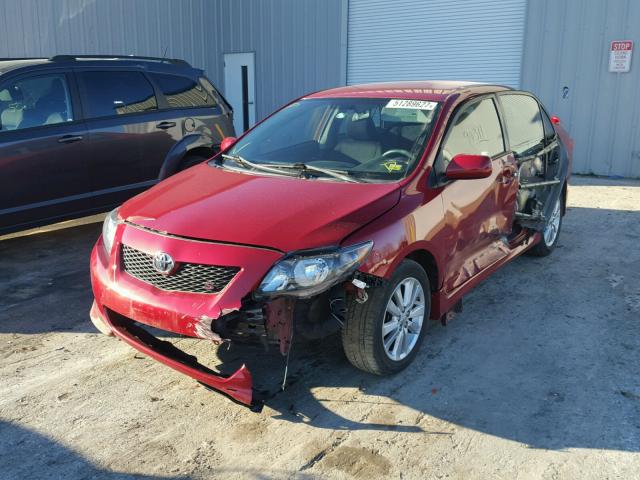 2T1BU4EE7AC441933 - 2010 TOYOTA COROLLA BA RED photo 2