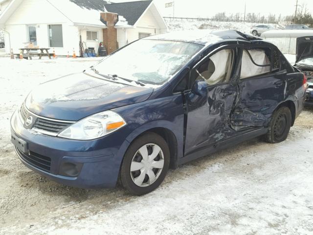 3N1BC11E19L432163 - 2009 NISSAN VERSA S BLUE photo 2