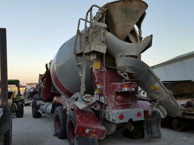 1M2AG11C85M023276 - 2005 MACK 700 CV700 RED photo 3