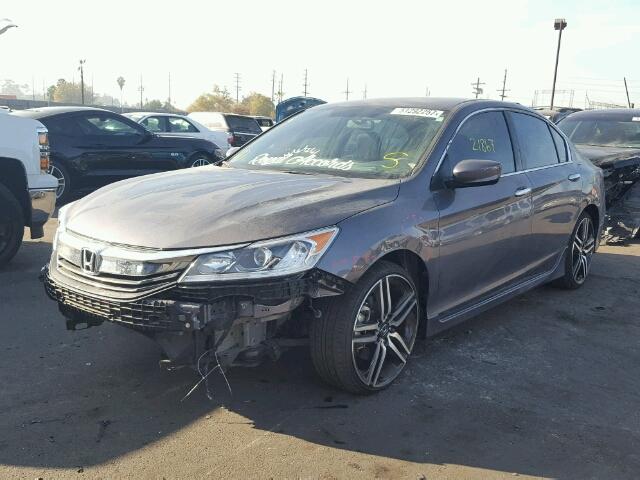 1HGCR2F53GA066176 - 2016 HONDA ACCORD SPO GRAY photo 2