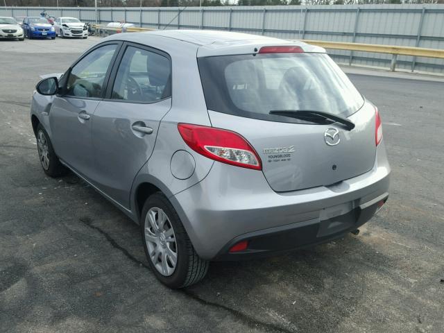 JM1DE1KY2D0156624 - 2013 MAZDA MAZDA2 GRAY photo 3