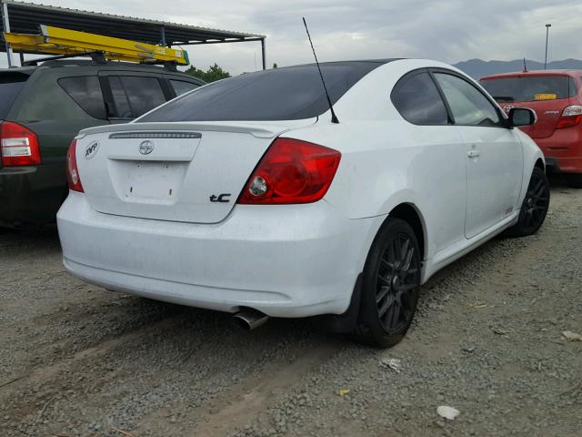 JTKDE167060087316 - 2006 TOYOTA SCION TC WHITE photo 4