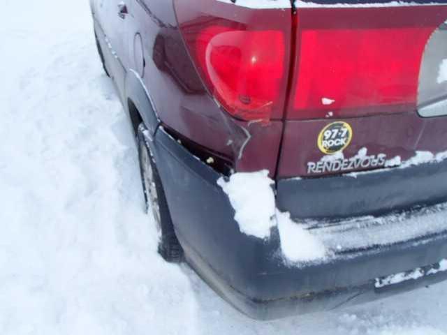 3G5DA03E74S588457 - 2004 BUICK RENDEZVOUS MAROON photo 9