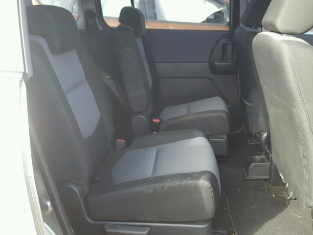 JM1CR293160120393 - 2006 MAZDA 5 SILVER photo 6