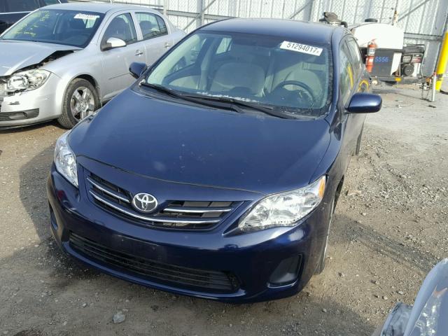 2T1BU4EE6DC106909 - 2013 TOYOTA COROLLA BA BLUE photo 2