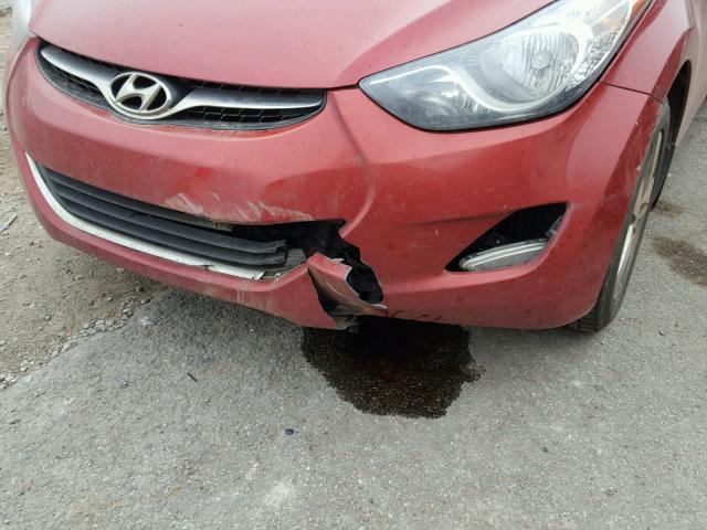 KMHDH4AEXDU774262 - 2013 HYUNDAI ELANTRA GL RED photo 9