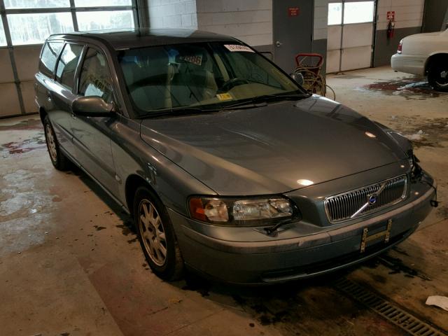 YV1SW61R312114386 - 2001 VOLVO V70 BROWN photo 1