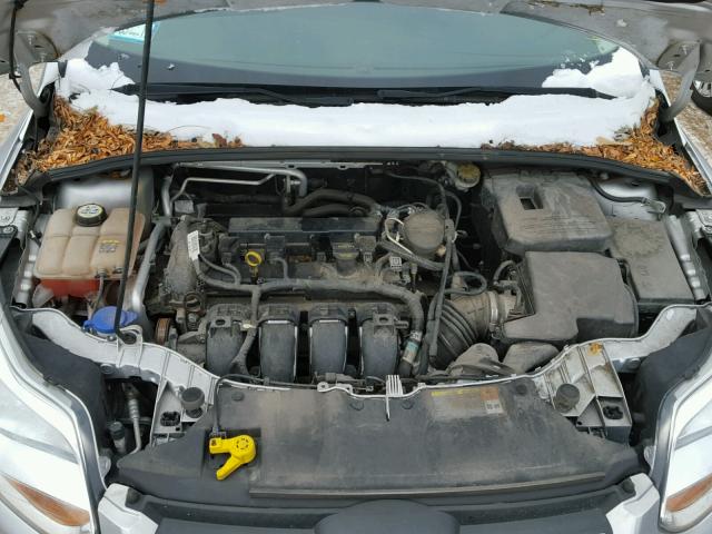 1FAHP3F22CL319238 - 2012 FORD FOCUS SE SILVER photo 7