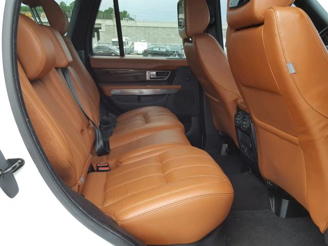 SALSH2E4XDA786441 - 2013 LAND ROVER RANGE ROVE WHITE photo 6