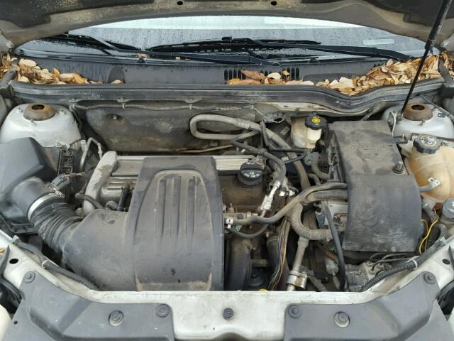 1G1AL52F657573339 - 2005 CHEVROLET COBALT LS SILVER photo 7