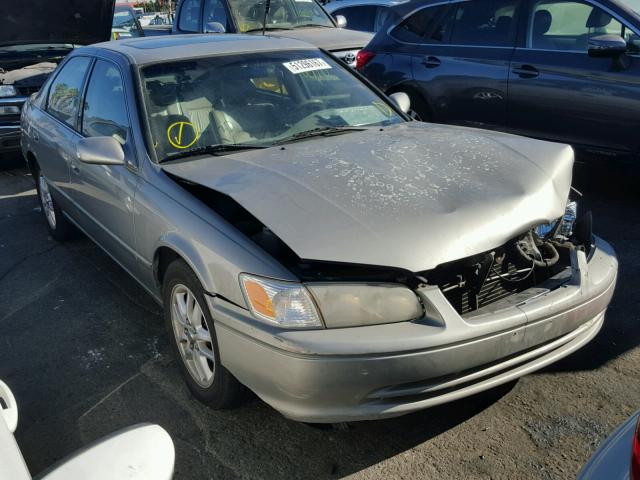 JT2BF28K310299924 - 2001 TOYOTA CAMRY LE GRAY photo 1